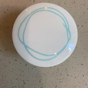 Tiffany white and blue bone China baby box